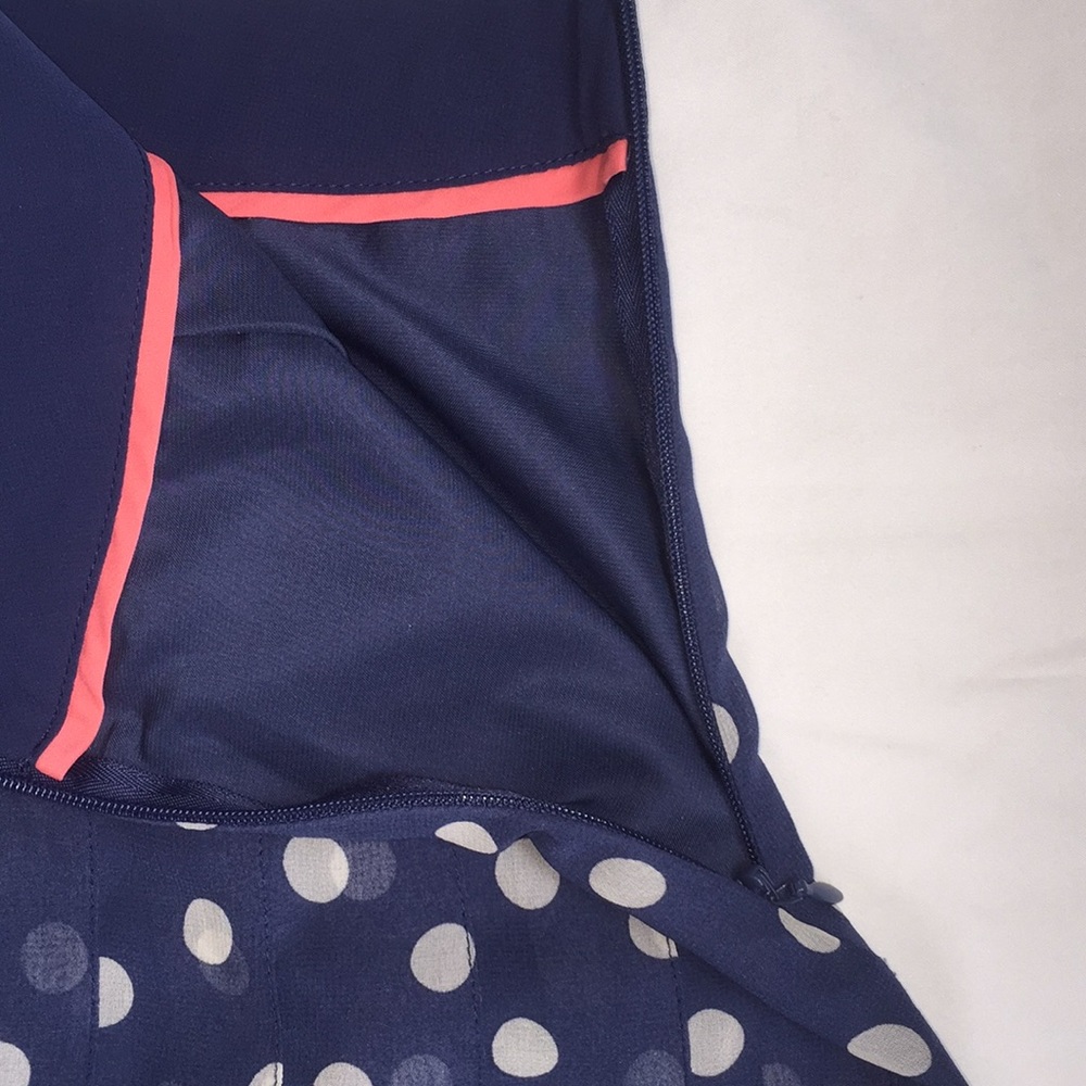 Boden Pleated Midi Skirt - Picture 4 of 8